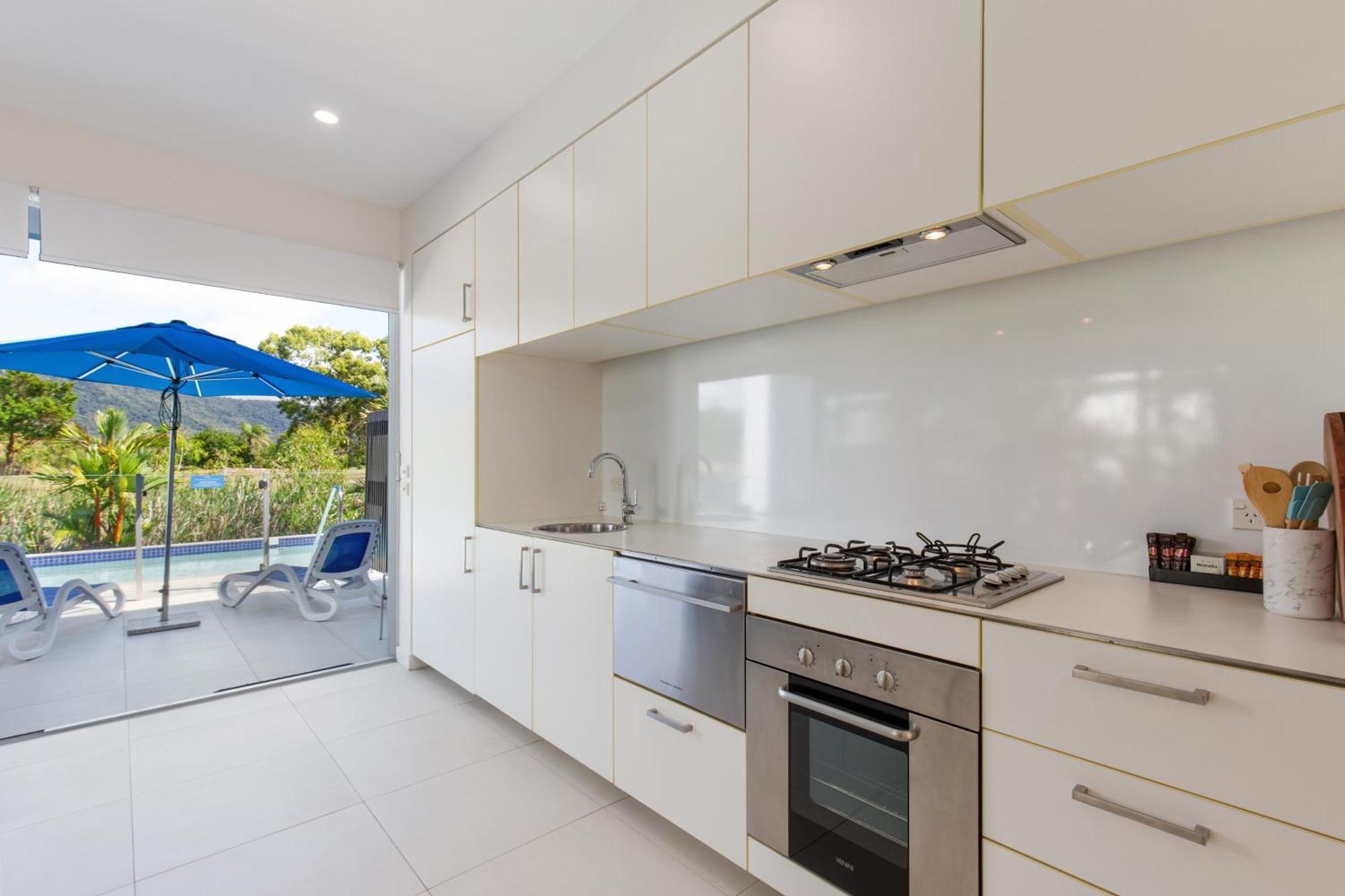 Pool Resort Port Douglas Exterior foto