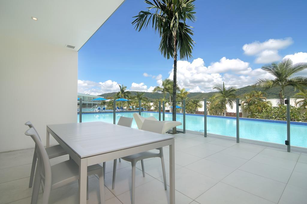 Pool Resort Port Douglas Exterior foto